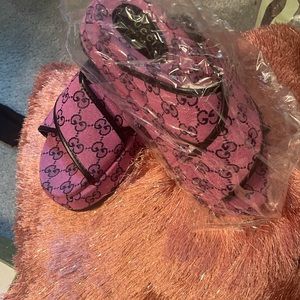 GG Crisscross Sideline Sandals